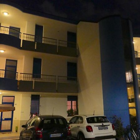 Residence Il Sole Porto Corsini Extérieur photo